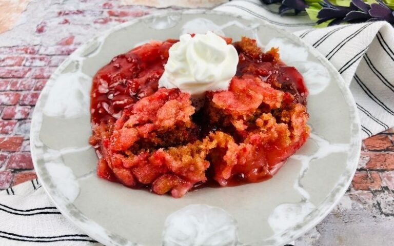 Easy Strawberry Dump Cake for the Slow Cooker