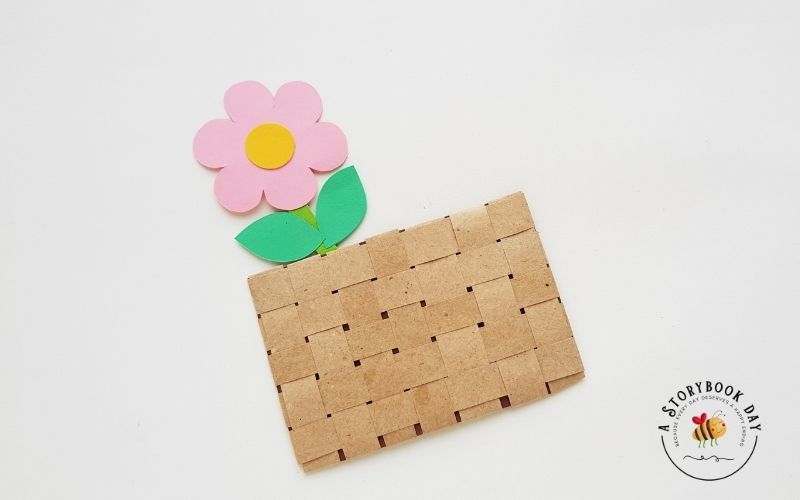 Paper Flower Basket Craft @ AStorybookDay.com